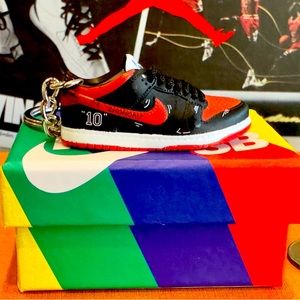 Nike SB Dunk mini shoe keychain. 75 anniversary. Comes w Nike SB mini shoe box
